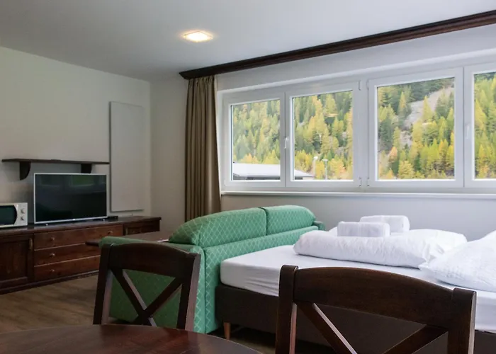 International House Mit Balkon Zw 2 * Зёльден